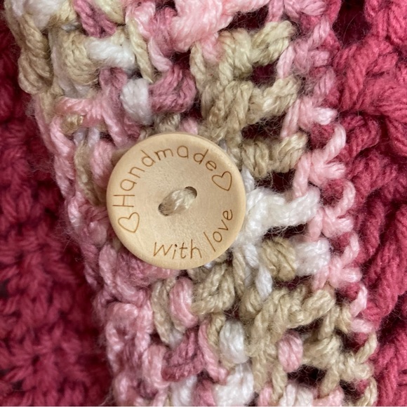 Crocheted Cardigan Sweater One Size Pink Button Handmade Batwing Sleeve Poncho - Picture 2 of 5